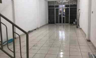 Ruko Karang Empat Besar Strategis, Siap Pakai