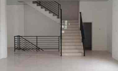 Komersial Dijual di Merbau