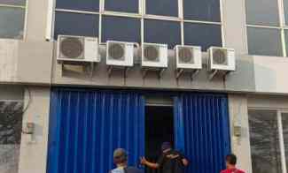 Ruko Royal Crown Palace, 3 Lantai, Minim 2th