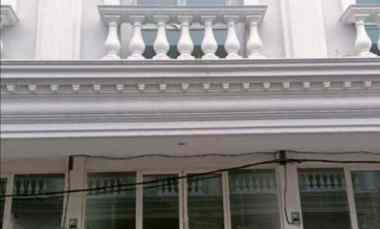 Ruko Royal Palace Sidoarjo, Strategis