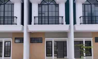Rumah 2 Lantai Ala Eropa di G-Land Arcadia Bandung