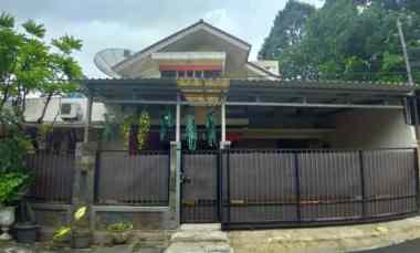 Rumah Dijual di Jl harsono rm