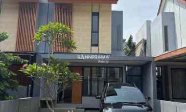 Rumah 2 Lantai dalam CLuster Bali Resort Bogor -Iml
