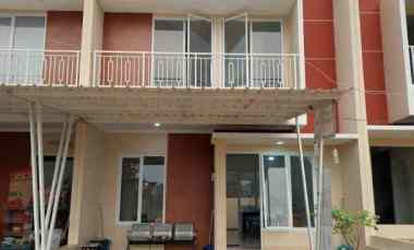 Rumah 2 Lantai dalam Cluster di GDC