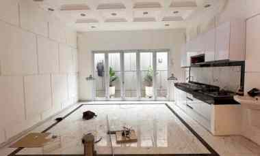 Rumah 2 lantai dekat Lapan Pasar Rebo Jakarta Timur