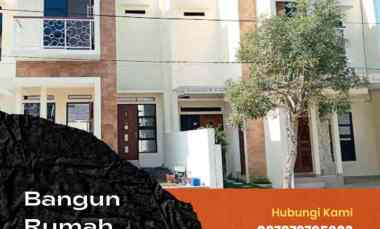 Rumah 2 Lantai dekat SMA Taruna di Magelang