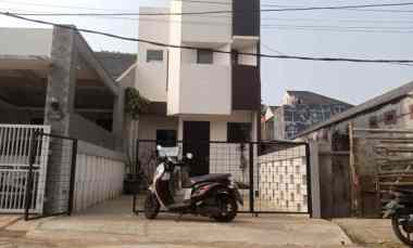 Rumah Dijual di Komplek Asabri Indah