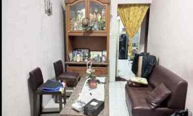 Rumah 2 Lantai di Ragunan Jkt Selatan