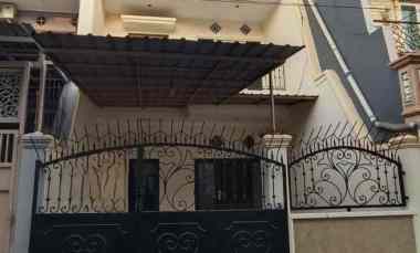 Rumah 2 Lantai Lebak Baru Renov, Row Jalan 6 meter