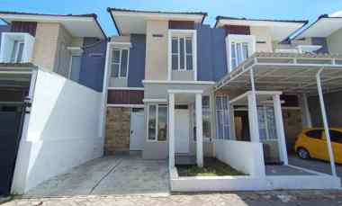 Rumah 2 Lantai Lokasi dekat Kampus Unikama Malang