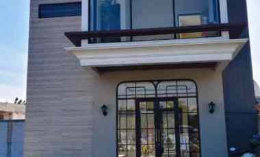 Rumah Dijual di CEMOROKANDANG