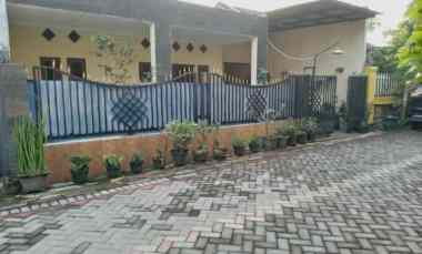 Rumah Dijual di Balas Klumprik, Wiyung