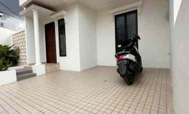 Rumah Dijual di Jatibening