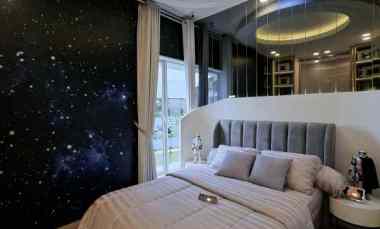 rumah 2 lantai siap huni