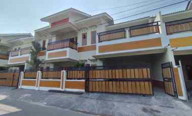 Rumah 2 Lantai Siap Huni di Utara Stadion Maguwoharjo