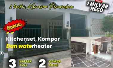 rumah 2 lantai strategis di tengah kota garasi 2 mobil