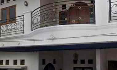 Rumah 2 Lt Radar Auri Depok