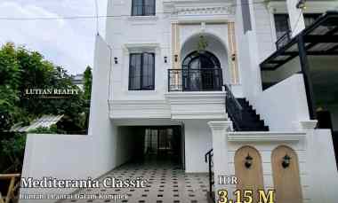 Rumah Jagakarsa 3 Lantai dalam Komplek dekat Kampus ISTN