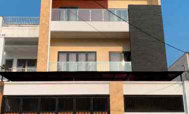Rumah Dijual di Sunter Jaya Jakarta Utara
