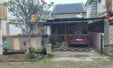Rumah Dijual di Perumahan katumiri