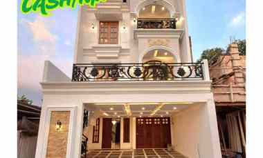 Rumah American Classic dalam Komplek di Jagakarsa Raya