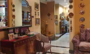 Rumah Araya 1 Galaxi Bumi Permai Strategis Bagus