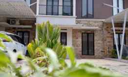 Dijual Rumah Siap Huni Hadap Timur dekat Jln Raya Akses Lokasi 2 Mobil