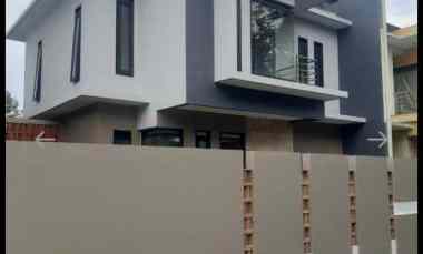 Rumah Asri dan Nyaman di Sayap Buah Batu