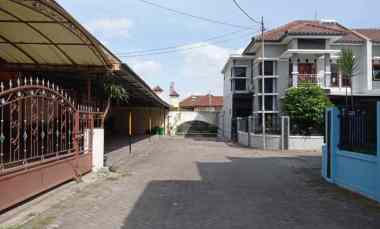 Rumah Disewakan di Pastika Residen Ambarrukmo