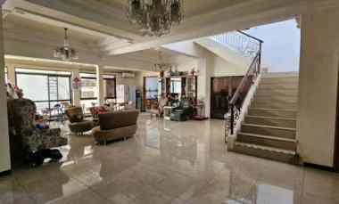 rumah bagus terawat komplek kupang indah gang favorit