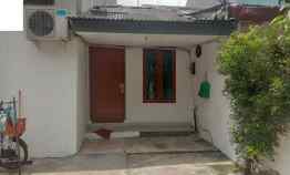 Dijual Rumah Hitung Tanah Jalan 1 Mobil di BCS Kelapa Gading Nego