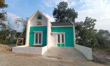 Rumah Bangunan Baru Siap Huni
