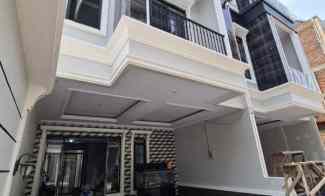 Rumah Dijual di Jalan raya khafi 1 Ciganjur jakarta selatan