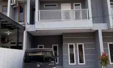 Rumah Baru dalam Cluster di Meruya Park Jakbar