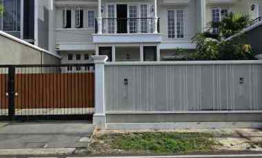 Rumah Baru dalam Komplek Elite Cempaka Putih Jakpus