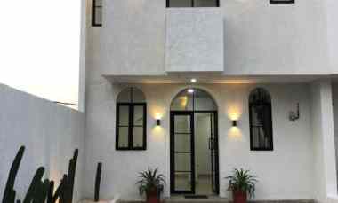 Rumah Baru Dgn Hunian Berkonsep Modern Spanis