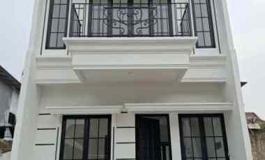 Rumah 2 Lantai Plus RoofTop Jagakarsa Jakarta Selatan