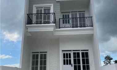 Rumah Baru Gaya Eropa Konsep Villa