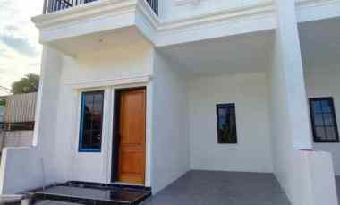 Rumah Baru Klasik Modern di Setu Cipayung Jaktim