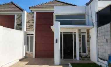 Rumah Dijual di Jalan Pelabuhan Bakahuni, Bakalankrajan, Malang