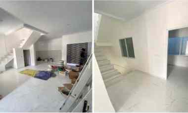 Rumah Baru Minimalis di Tanjung Duren