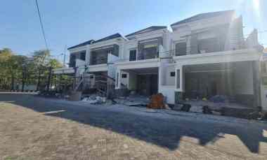 Rumah Baru Modern Lokasi Manyar SUkolilo Surabaya