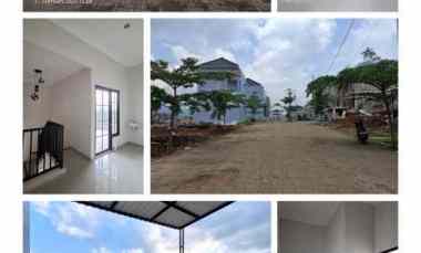 Rumah Dijual di Pudakpayung