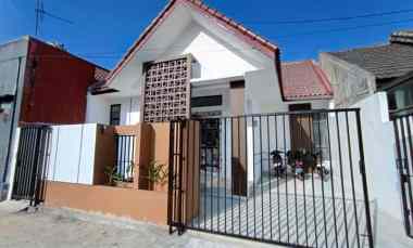 Rumah Baru Siap Huni di Candi Gebang Utara Kampus Upn