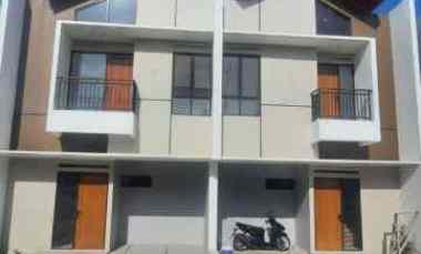 Rumah Baru Siap Huni di Pocis Tangerang Selatan