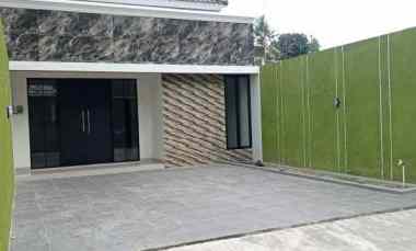 Rumah Baru Tanah Luas di Utara SD Model Sleman Yogyaka