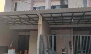 Rumah Baru Tenggilis Mejoyo 2 Lantai Row Jalan 3 Mobil