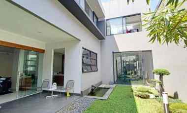 Rumah Batununggal Indah dekat Tol Buah Batu Bandung