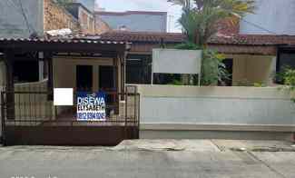 Disewakan Rumah Standart Jalan 2 Mobil di BCS Kelapa Gading Hargaok