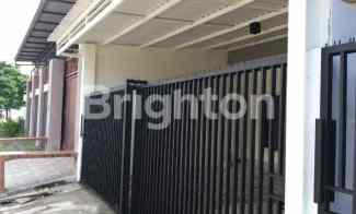 Rumah Bendul Merisi Hadap Barat Tingkat 2